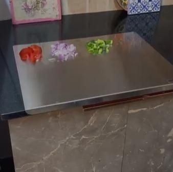 Stainless Steel Chopping Board (35x31cm) by DrithiShop