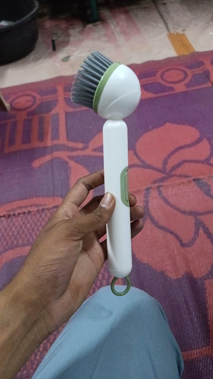 360 Scrubber Wand with Liquid Dispenser by DrithiShop